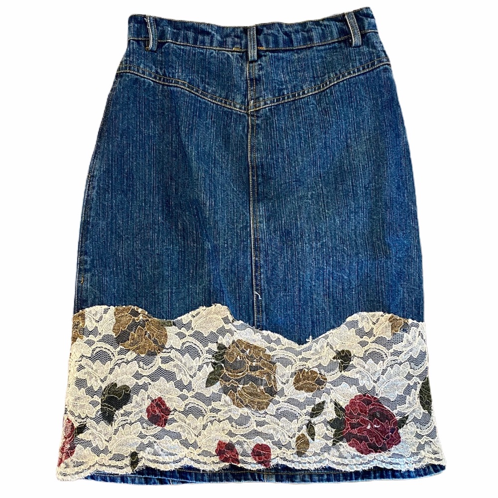 MONROE & MAIN Embellised Denim Pencil Skirt - Picture 3 of 13